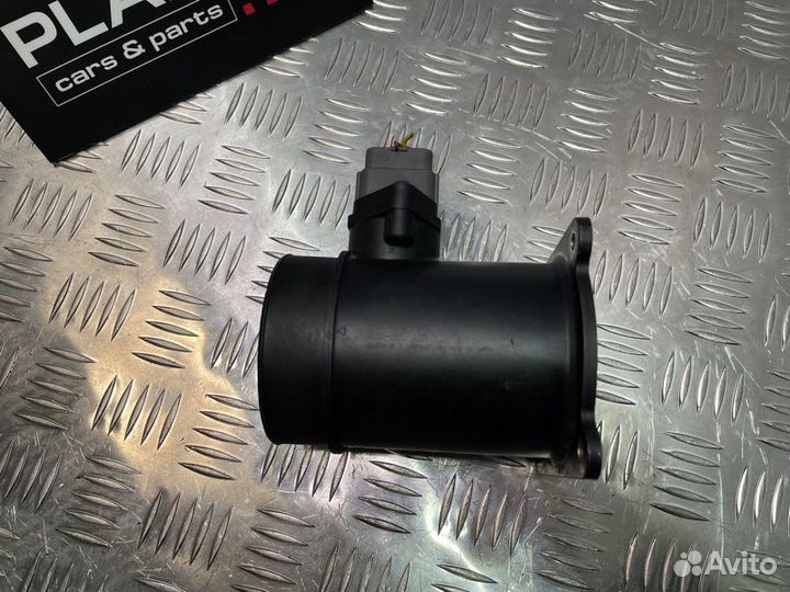 Датчик массового расхода воздуха Nissan