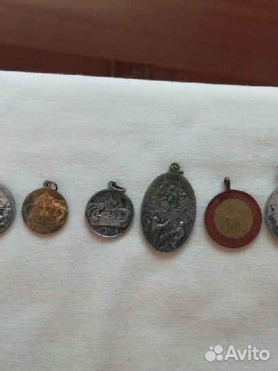 Медальоны Ватикана