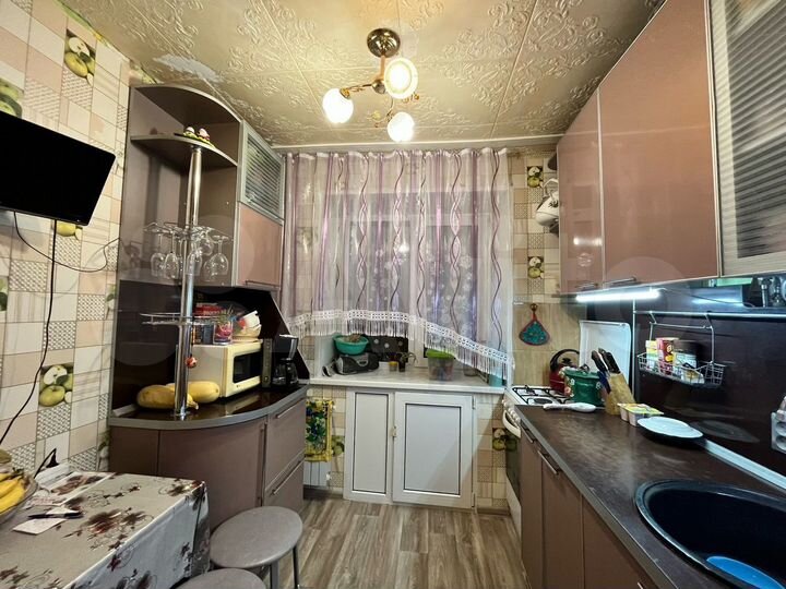 2-к. квартира, 43 м², 5/5 эт.