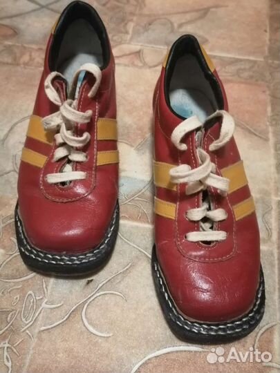 Лыжные ботинки 24р