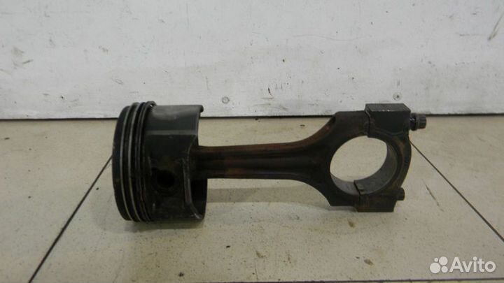 Поршень с шатуном