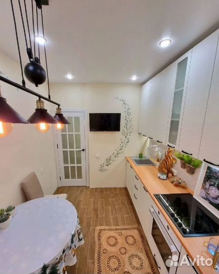 Современные кухни