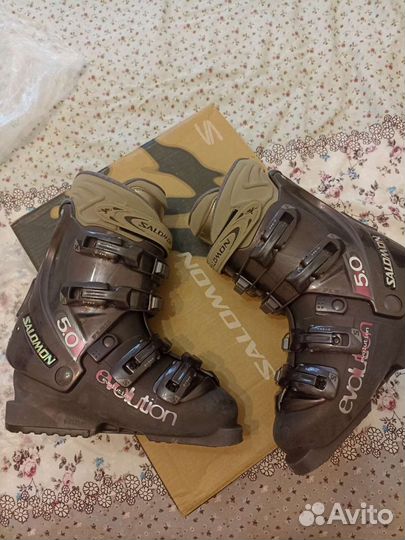 Горнолыжные ботинки+лыжи
