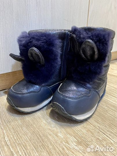 Сапожки для девочки 23