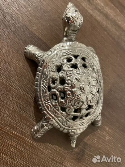 Черепаха винтажная Бали