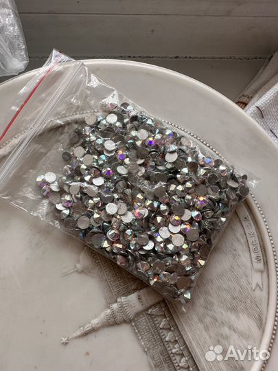 Стразы swarovski