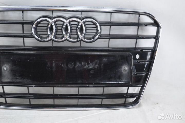 Решетка радиатора Audi A5 2013- 8T8T0853651G Б/У