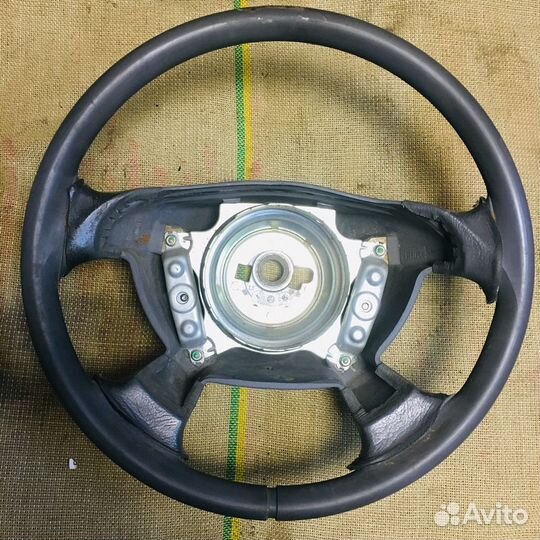 Руль Mercedes w208