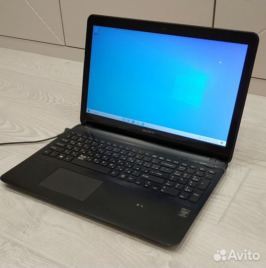 Ноутбук Sony vaio 15.4