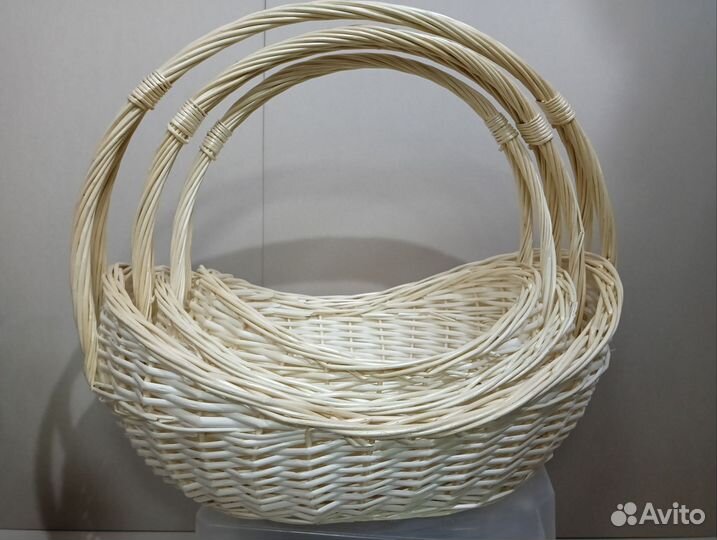 Корзины плетеные из ивы