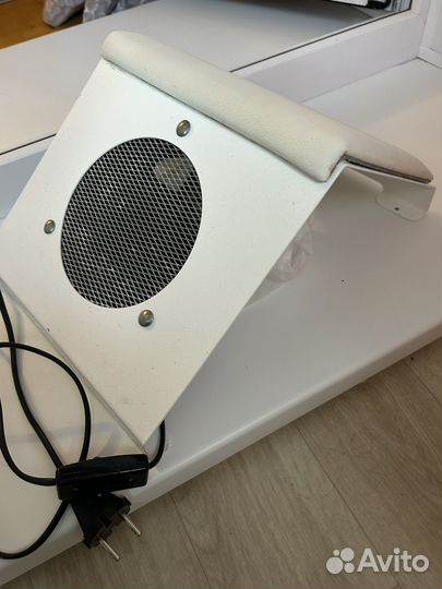 Настольный пылесос для маникюра Pro-series 80 вт