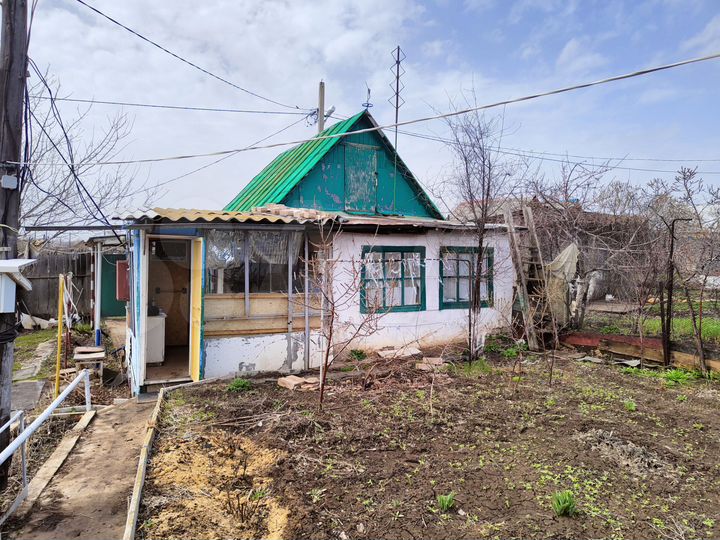 Дача 12 м² на участке 5 сот.