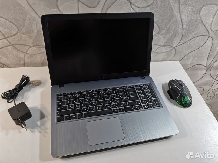 Как новый 2021г. игровой 12 гиговый Asus