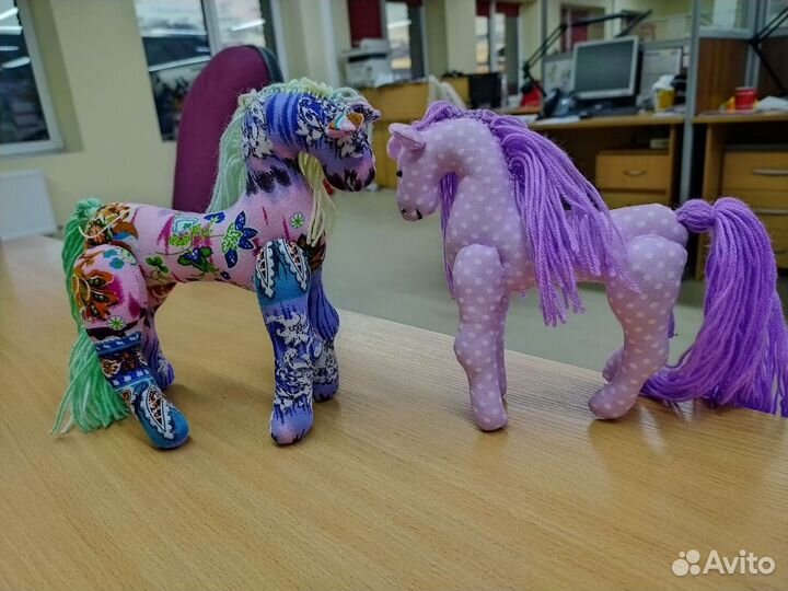 Игрушка лошадка