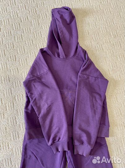 Спортивный костюм женский