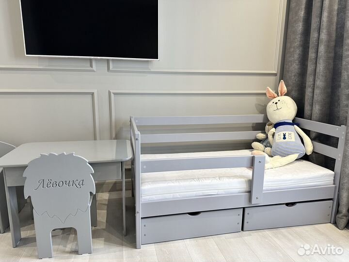 Кровать+стол