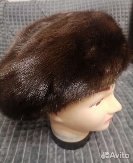 Берет женский норковый, размер 58