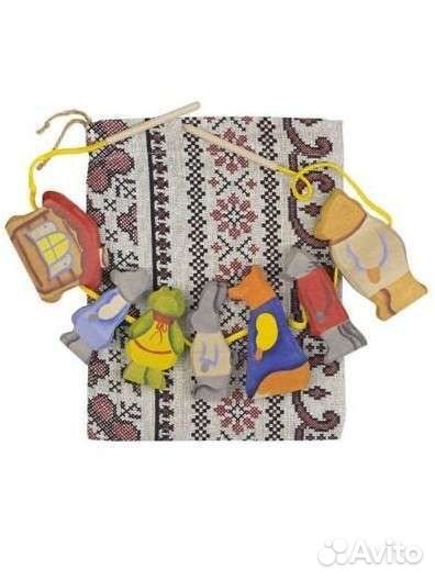 Детская деревянная игрушка-шнуровка Теремок