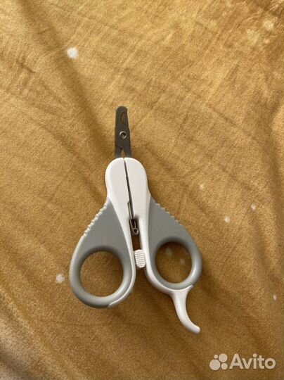 Когтерез Дешеддер Лоток