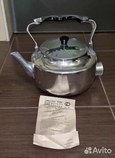 Новый электрический чайник 