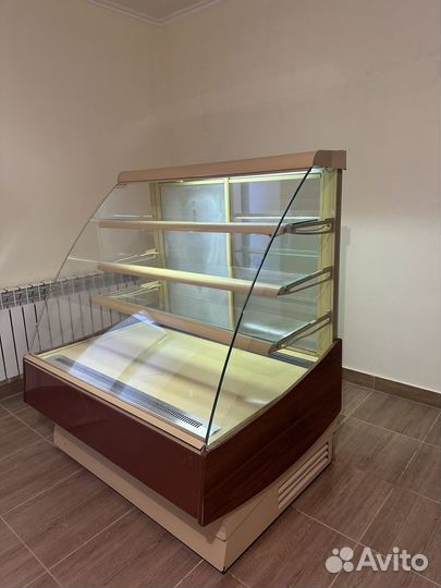 Витринный холодильник