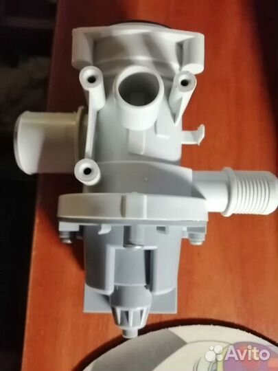 Водяная помпа стиральной машины