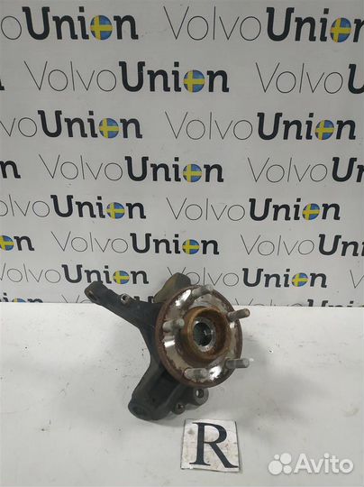 Кулак поворотный передний правый Volvo C30 (2010