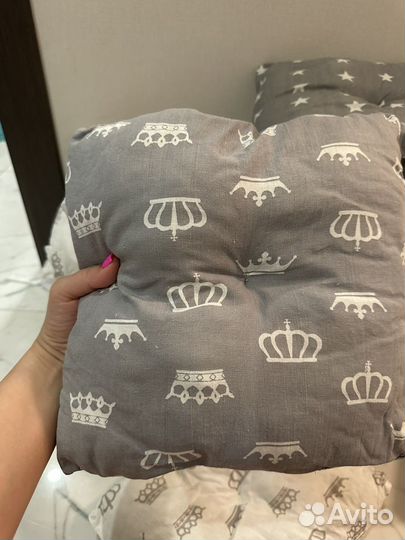 Бортики в детскую кроватку