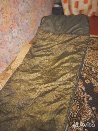 Армейский спальный мешок зимний