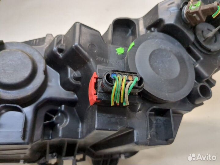 Фара (передняя) Citroen C4, 2004