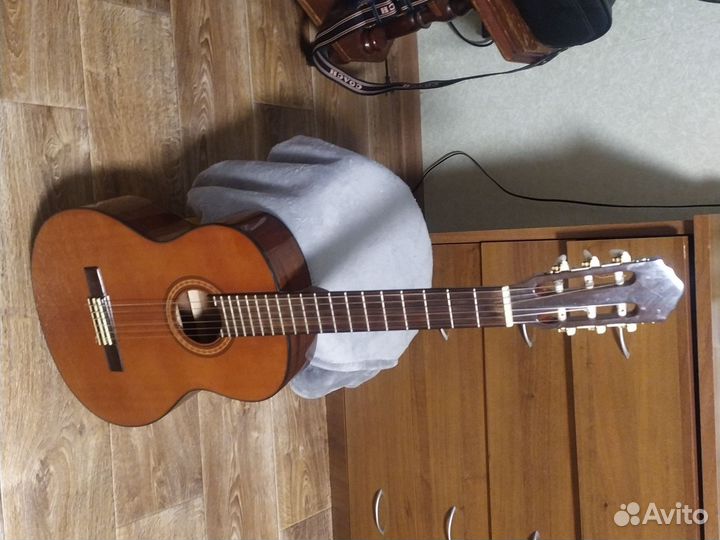 Гитара классическая 6 струнная