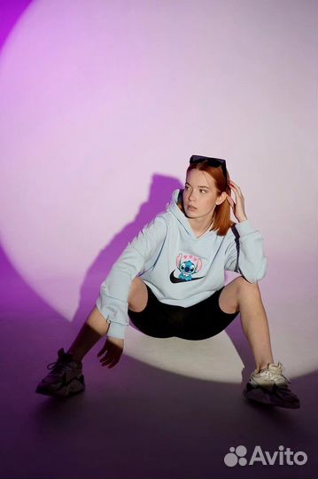 Вышивка на одежде. Одежда