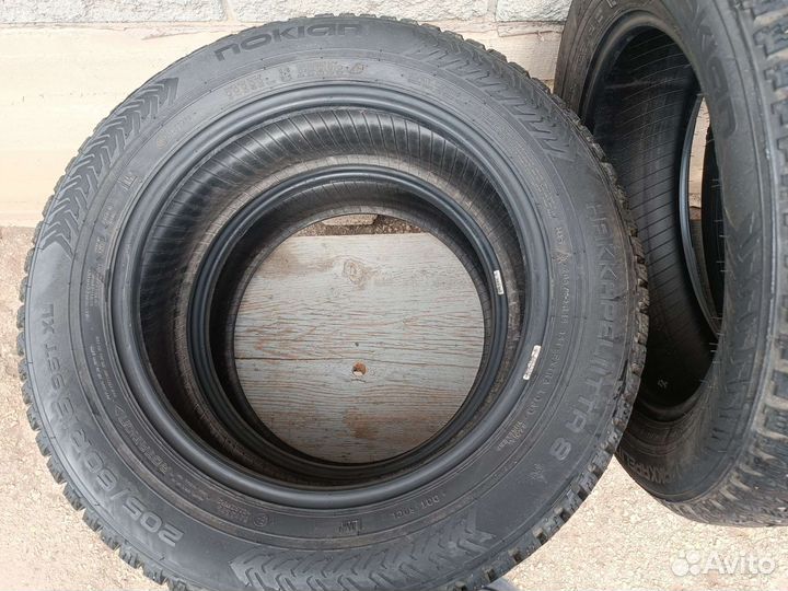 Nokian Tyres Hakkapeliitta 8 205/60 R16