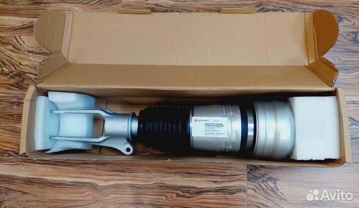 Porsche пневмостойка передняя панамера 97034305115