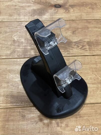 Док станция для DualShock 4