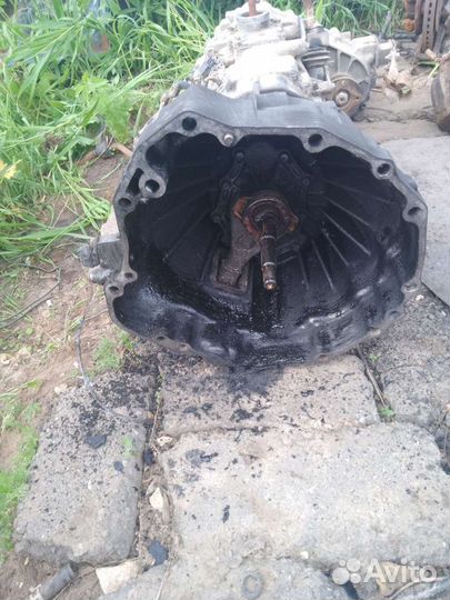 Коробка с раздаткой Nissan NP 300