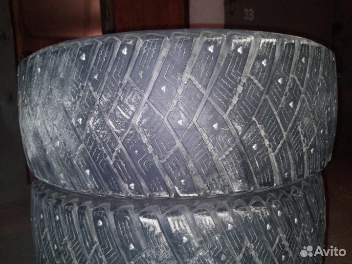 Goodyear UltraGrip Arctic 2 215/55 R17 94T