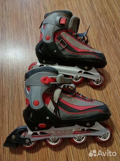 Роликовые коньки