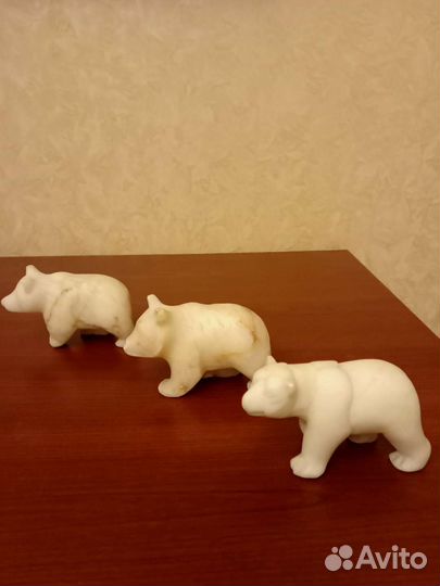 Фигурки 3 медведей из мрамора Старый Китай