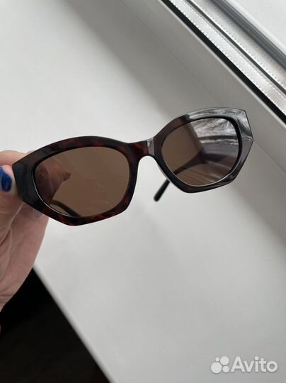 Солнцезащитные очки женские