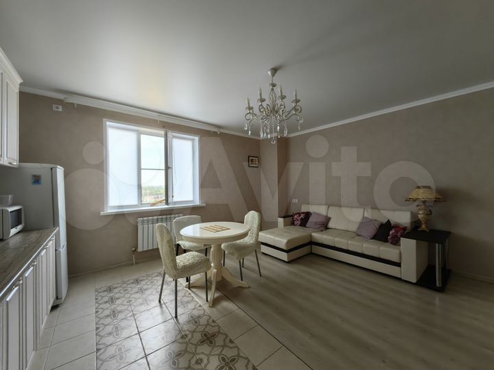 3-к. квартира, 91 м², 14/17 эт.
