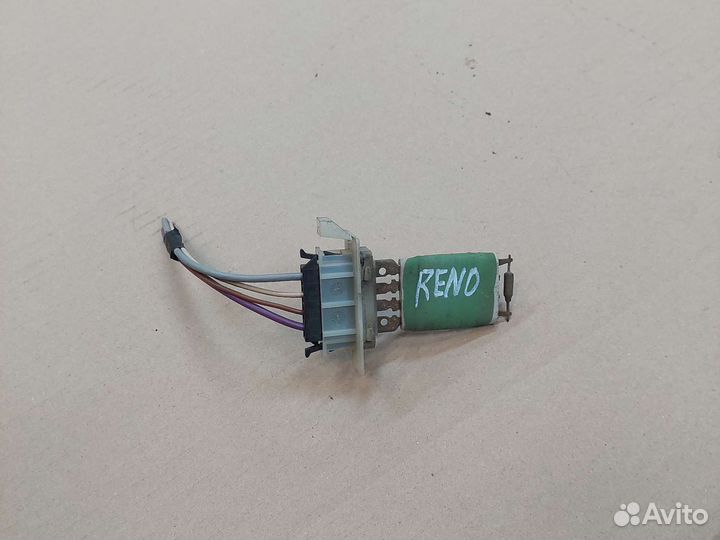 Резистор печки Renault Logan 1