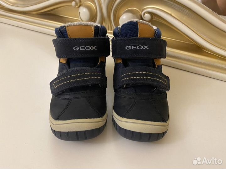 Ботинки детские