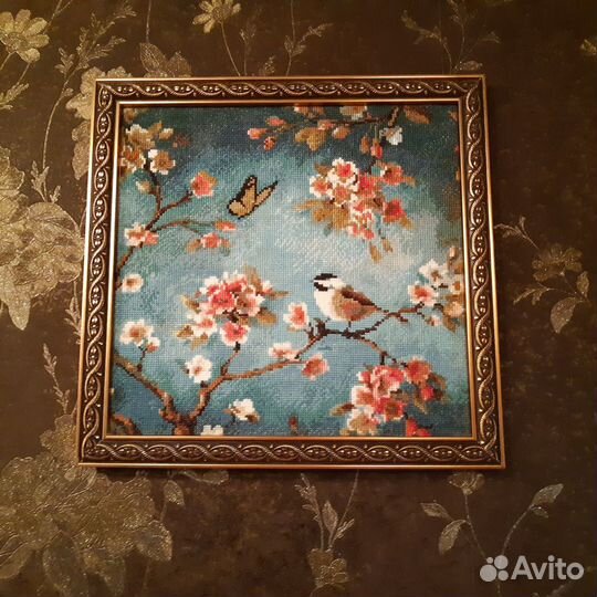 Вышивка крестиком готовая 45на45см