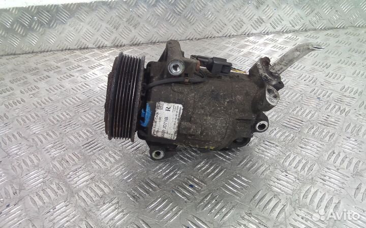 Компрессор кондиционера Nissan X-Trail T31 (2007–2