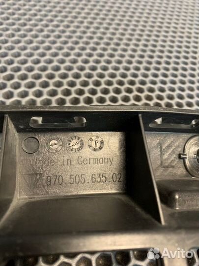 Крепление бампера заднее Porshe Panamera 970 рест