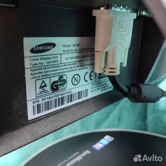 Монитор Samsung syncmaster 961bf