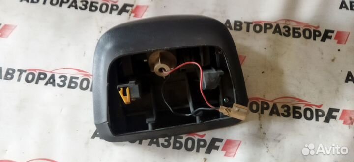 Nissan Maxima A32 Фонарь задний Cтоп сигнал