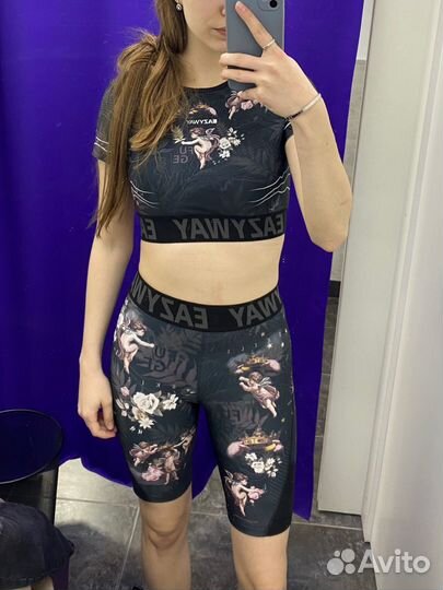 Спортивный костюм топ + велосипедки eazyway