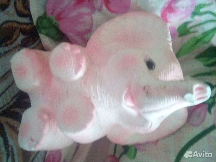 Слоник,конек Горбунок,голуби,мишка,олень